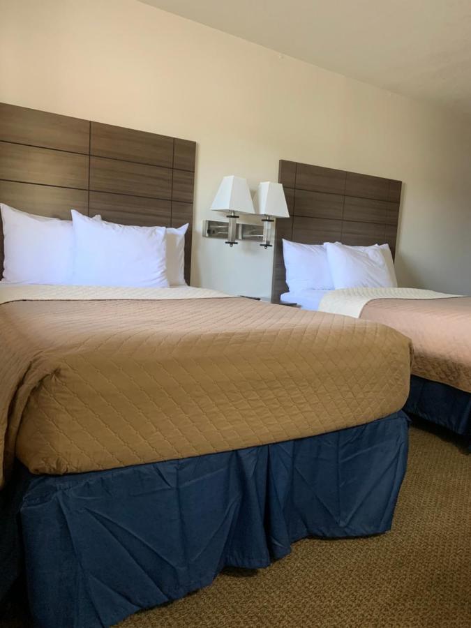 Lakes Area Inn Glenwood Экстерьер фото