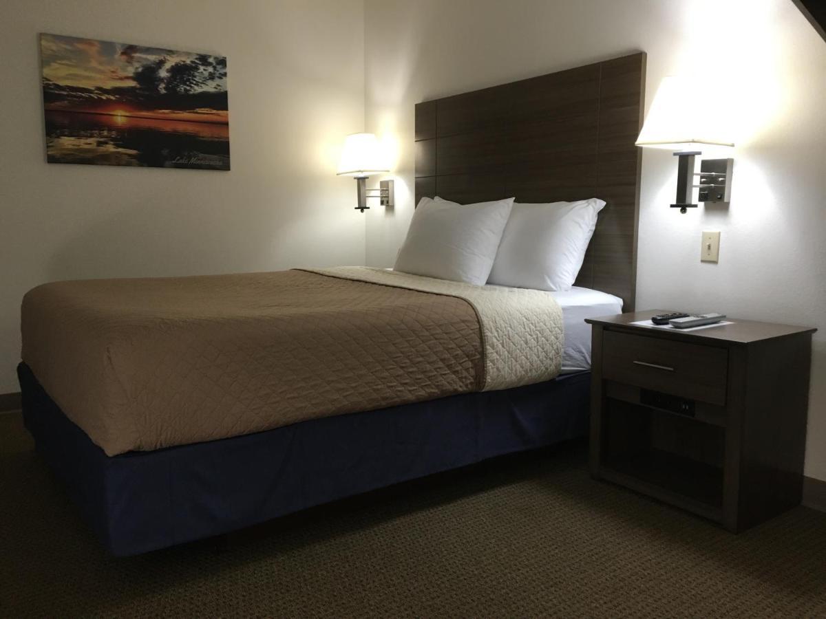 Lakes Area Inn Glenwood Экстерьер фото
