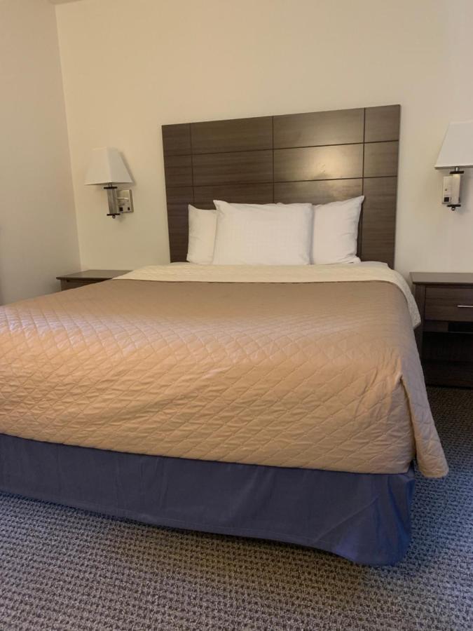 Lakes Area Inn Glenwood Экстерьер фото